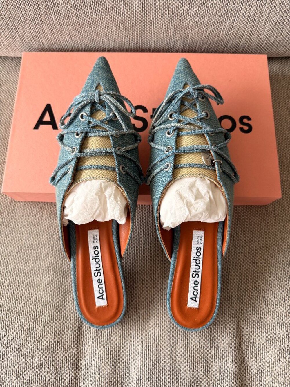 *BRAND NEW* Acne Studios Pointed Slides - US 7.5